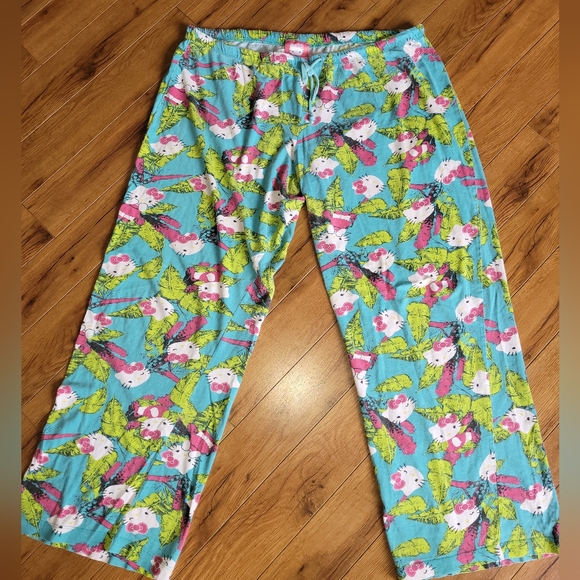 2012 Sanrio Hello Kitty PJ Pants - Picture 1 of 3
